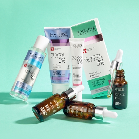 Eveline Cosmetics Glycol Therapy aktivní peeling pro jemnou a vyhlazenou pleť s kyselinami