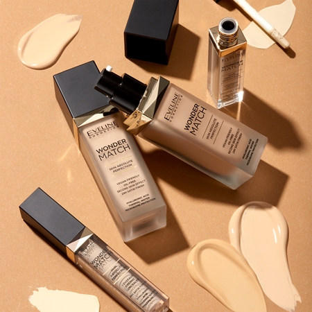 Eveline Cosmetics Wonder Match dlhotrvajúci tekutý make-up s kyselinou hyalurónovou