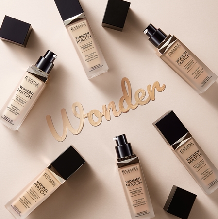 Eveline Cosmetics Wonder Match дълготраен течен фон дьо тен с хиалуронова киселина