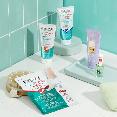 Eveline Cosmetics Foot Care Med Peelingmaske für die Fersen