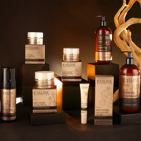 Eveline Cosmetics Organic Gold krem regenerujący i nawilżający z aloesem