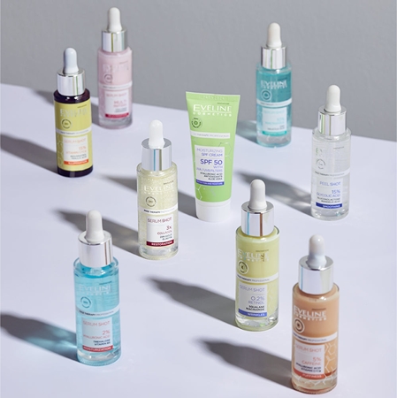Eveline Cosmetics Serum Shot 0,2% Retinol Nachtserum gegen Falten