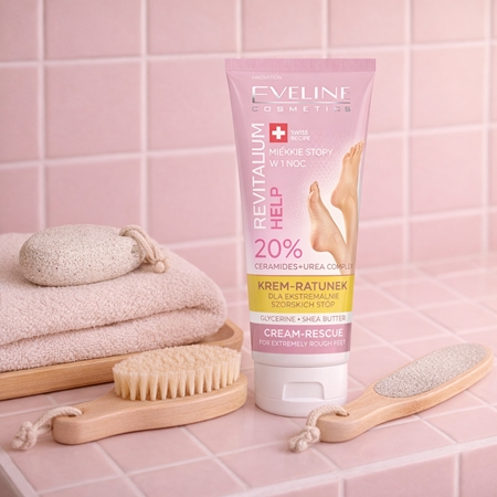 Eveline Cosmetics Revitalum regenerierende und hydratisierende Creme für Füße
