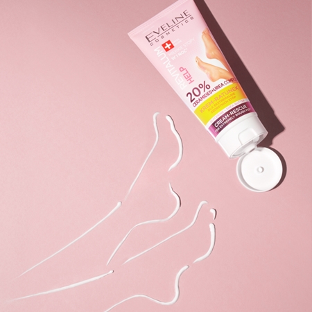 Eveline Cosmetics Revitalum regenerierende und hydratisierende Creme für Füße