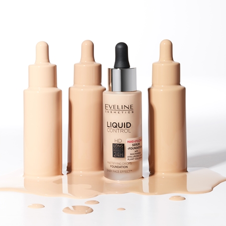 Eveline Cosmetics Liquid Control tekutý make-up s pipetou