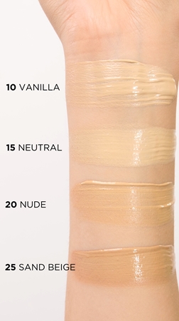 Eveline Cosmetics Wonder Match Lumi hydratační make-up s vyhlazujícím účinkem SPF 20
