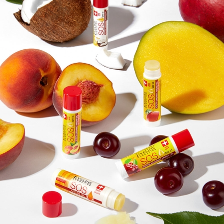 Eveline Cosmetics SOS Lip Balm odżywczy balsam do ust SPF 15