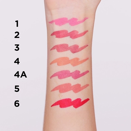 Eveline Cosmetics Wonder Match lang anhaltender, matter, flüssiger Lippenstift mit Hyaluronsäure