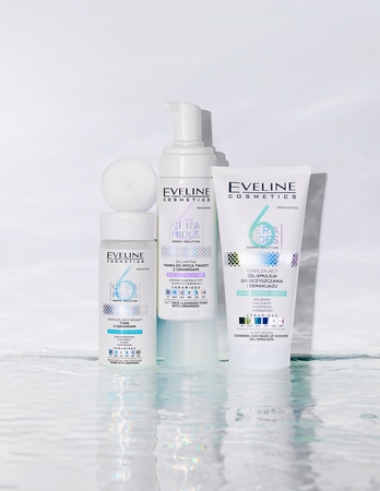 Eveline Cosmetics 6 Ceramides zjemňující a hydratační tonikum s ceramidy