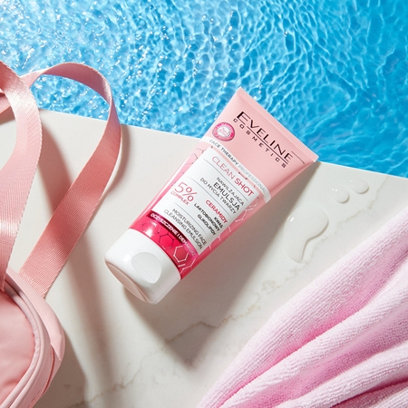 Eveline Cosmetics Clean Shot 5% Ceramidy Complex intensive feuchtigkeitsspendende Waschemulsion