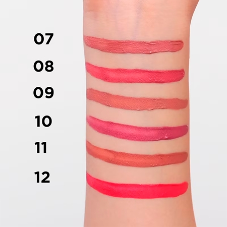 Eveline Cosmetics Wonder Match dlouhotrvající matná tekutá rtěnka s kyselinou hyaluronovou