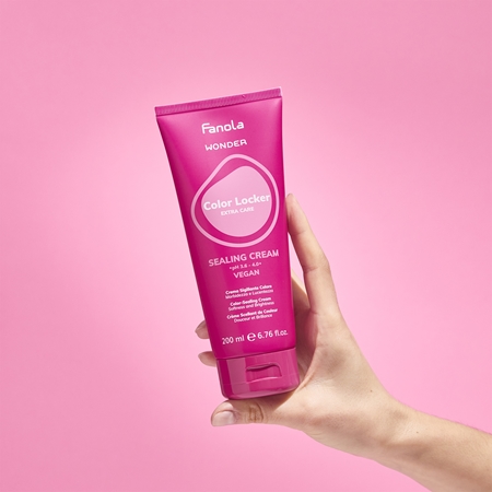 Fanola Wonder Color Locker Sealing Cream Smoothing Cream for colour-treated hair