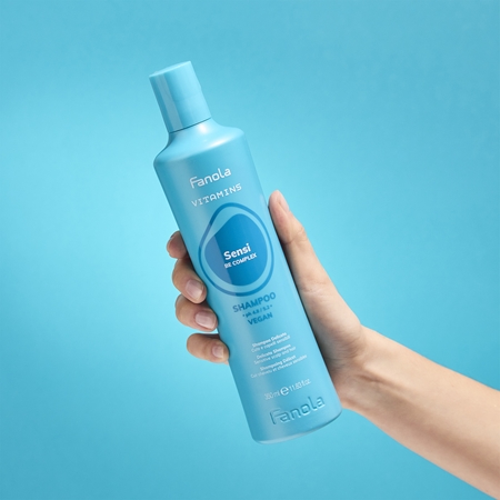 Fanola Vitamins Sensi Delicate Shampoo Gentle Cleansing Shampoo with soothing effect