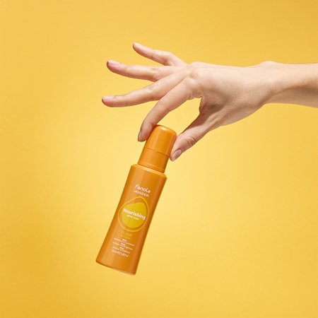 Fanola Wonder Nourishing Elixir Hair Serum for shiny and soft hair