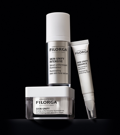 FILORGA SKIN-UNIFY RADIANCE Lystergivande vätska för jämn hudton