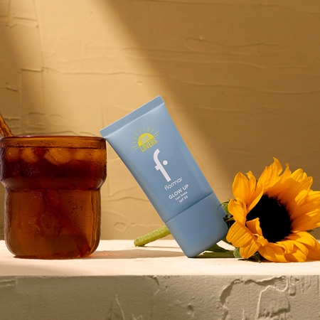 flormar Glow Up Sun Base SPF 50 opalovací emulze pro rozjasnění pleti