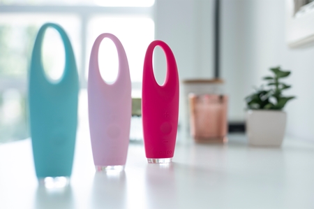 FOREO IRIS™ masážní přístroj na oční okolí