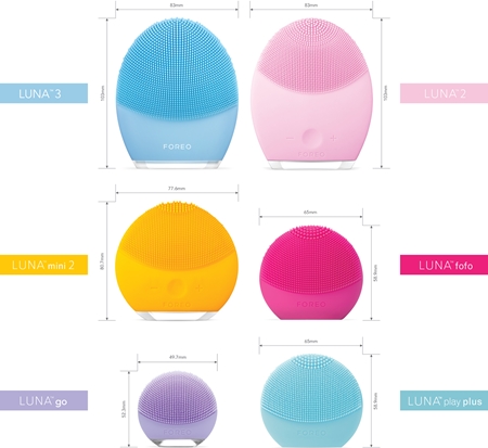 FOREO Luna™ Go sonic skin cleansing brush travel pack