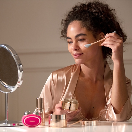FOREO SUPERCHARGED Ultra Hydrating intensive moisturising and nourishing mask night