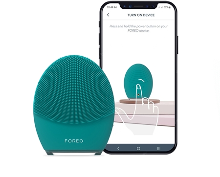 FOREO LUNA™4 Men masážní přístroj na čištění a zpevnění obličeje
