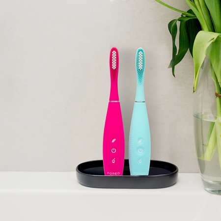 FOREO ISSA™ 4 Electric Toothbrush