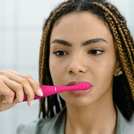 FOREO ISSA™ 4 Smile Electric Toothbrush