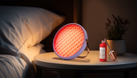 FOREO UFO™ Advanced LED Lighthouse Panel built-in LED light therapy