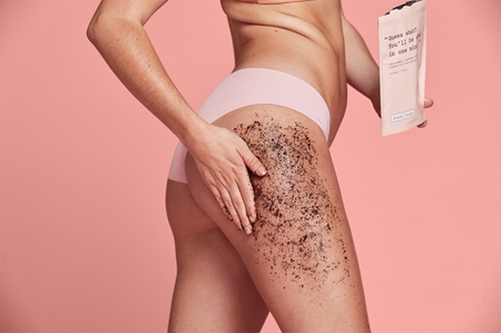 Frank Body Original Coffee exfoliant de corp, cu cafea