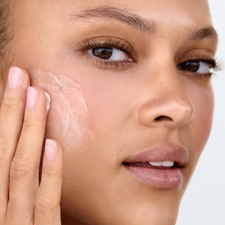 fresh Rose Deep Hydration Face Cream crème hydratante visage à l'acide hyaluronique