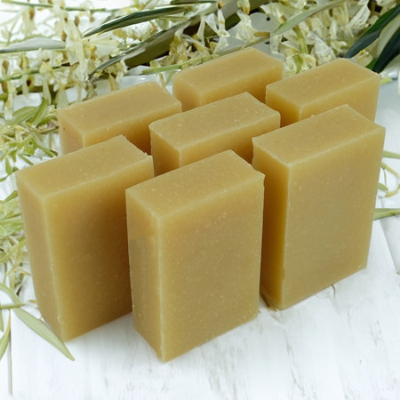 Friendly Soap Natural Soap Tea Tree & Turmeric Natural Soap