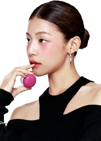 fwee Lip&Cheek Blurry Pudding Pot lip and cheek tint