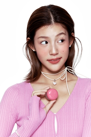 fwee Lip&Cheek Blurry Pudding Pot lip and cheek tint