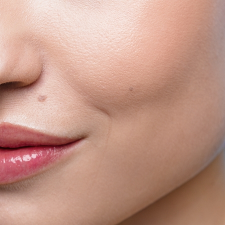 Gabriella Salvete SoulMatte Hyaluronic Foundation Long-Lasting Foundation with matt effect