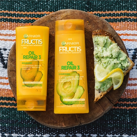 Garnier Fructis Oil Repair 3 hranjivi šampon za suhu i oštećenu kosu