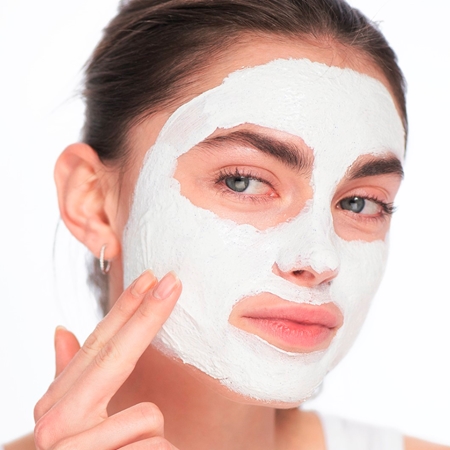 Garnier Czysta Skóra Pure peeling oczyszczający 3w1