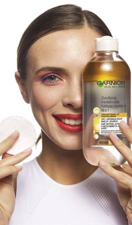 Garnier Skin Naturals água micelar bifásica 3 em 1