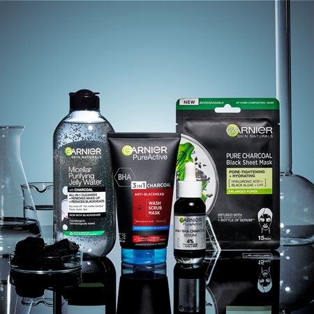 Garnier Pure Active Carbone gel detergente 3 in 1 contro i punti neri