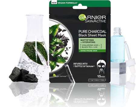 Garnier Skin Naturals Pure Charcoal černá textilní maska s extraktem z černého čaje