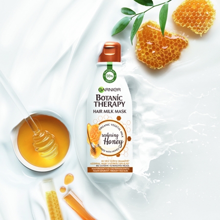 Garnier Botanic Therapy Hair Milk Mask Restoring Honey hair mask for very damaged hair with split ends