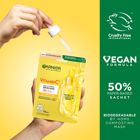 Garnier Skin Active Vitamina C maschera in tessuto illuminante e idratante con vitamina C
