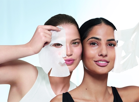 Garnier Skin Active Moisture+Aqua Bomb mascheraviso idratante in tessuto con acido ialuronico