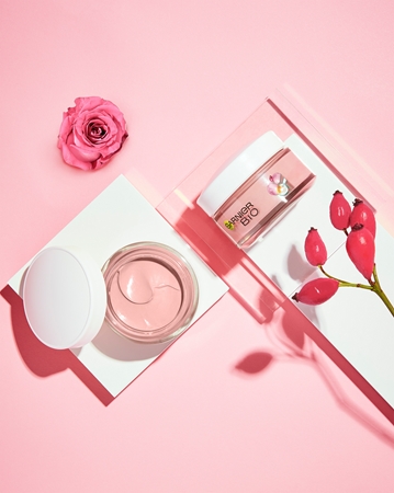 Garnier Bio Rosy Glow denný krém 3v1