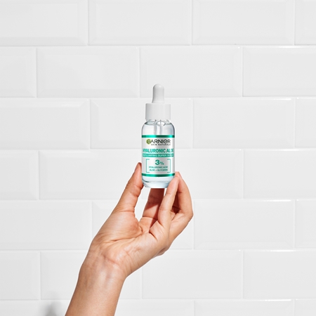Garnier Skin Active Hyaluronic Aloe Replumping Serum siero idratante con acido ialuronico