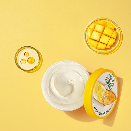 Garnier Body SuperFood rozjasňující tělový krém s vitaminem C
