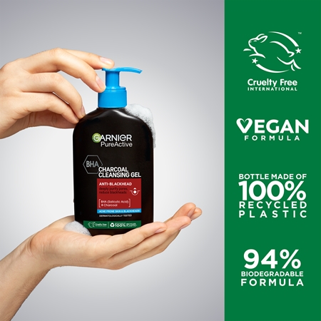 Garnier Pure Active Carbone gel detergente contro i punti neri