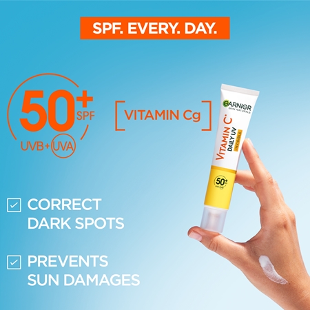 Garnier Skin Active Vitamin C Invisible lozione illuminante SPF 50+
