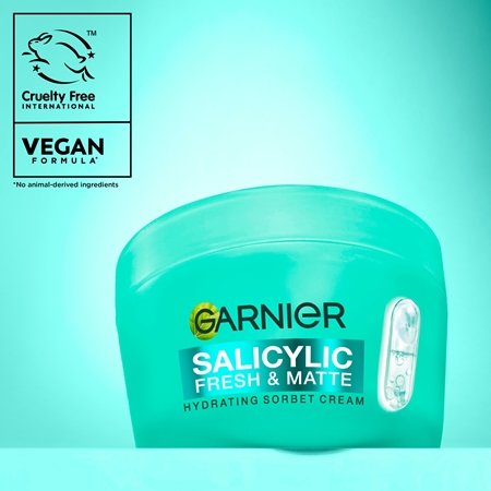 Garnier Salicylic Fresh & Matte mattifying hydrating sorbet