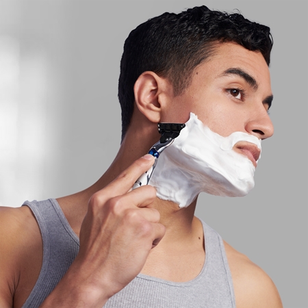 Gillette Mach3 Turbo afeitadora + cabezales de recambio 5 uds