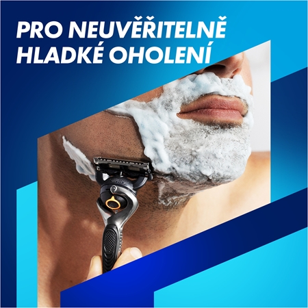 Gillette ProGlide holicí strojek se stojánkem + náhradní břity