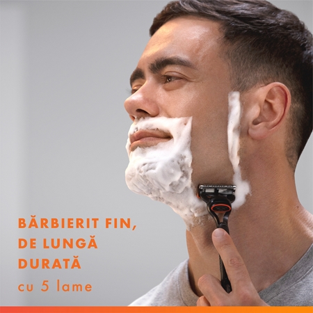 Gillette Fusion5 Champions League Special Edition set cadou pentru barbati